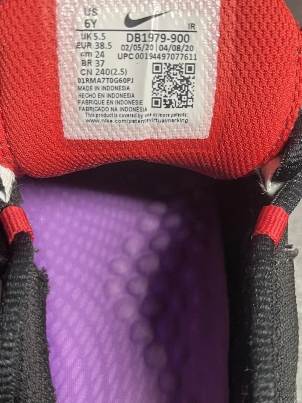 Nike Kids Black and Red Patterned Mesh Sneakers